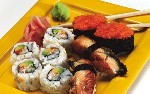 Конечно, в сковороде WOK можно готовить и традиционные блюда: жаркое, овощные супы, жареную пищу.